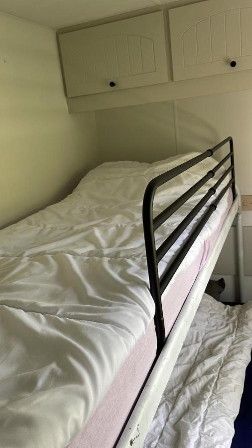 אירסל Chalet 4-6 Personen Op 5* Camping Terspegelt מראה חיצוני תמונה